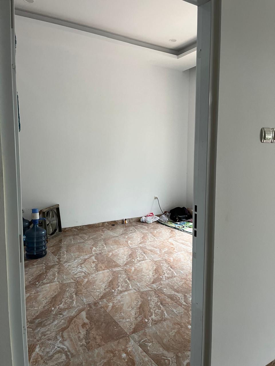 Rumah Disewakan semi furnished di Summer Bliss Lippo Cikarang 